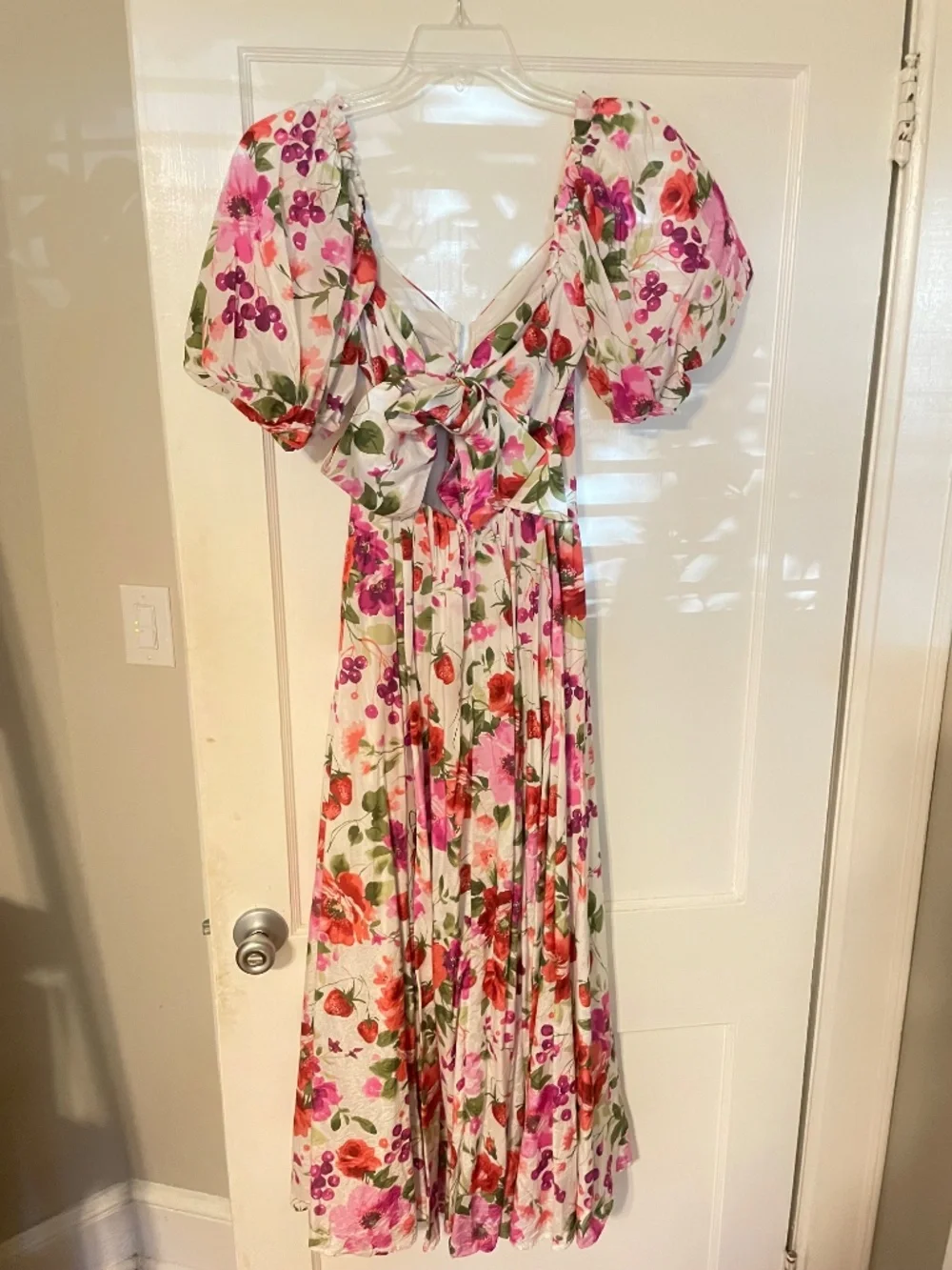 Abercrombie Strawberry Tie-Back Maxi Dress